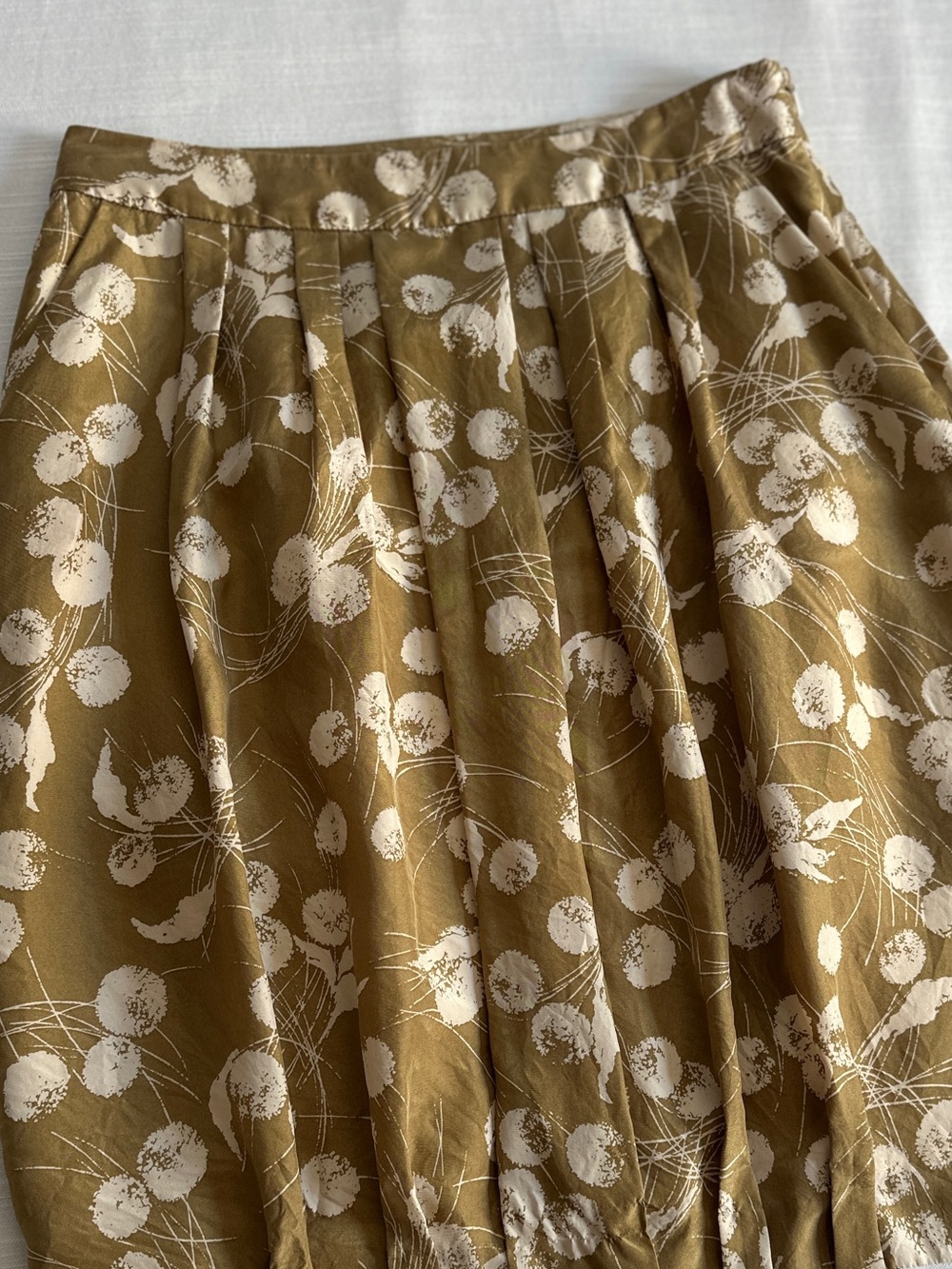 BODEN Silk Pleated Knee-Length Skirt | 4 - Picture 2 of 11